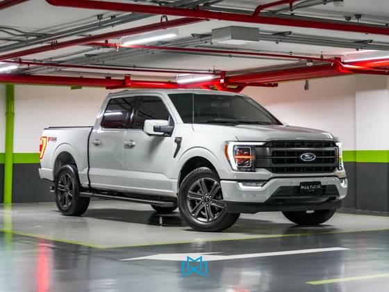 FORD F-150 5.0 V8 GASOLINA CD LARIAT FX4 AUTOMÁTICO